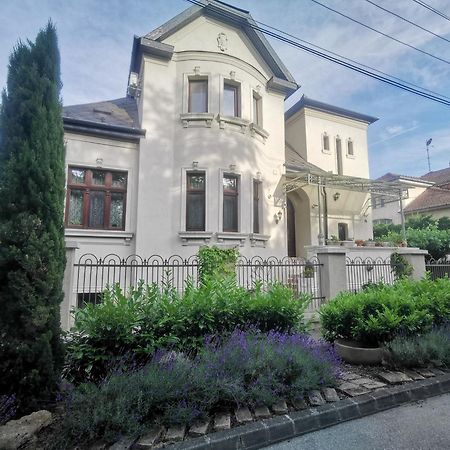 Kuria Apartman Budapest With Free Parking Exterior foto